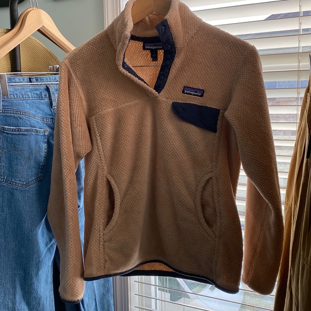 snap button Patagonia pullover